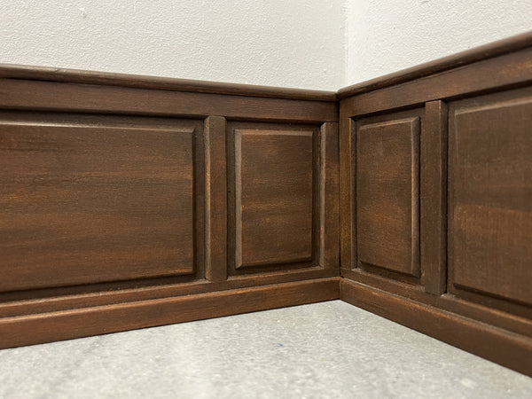 Wainscot