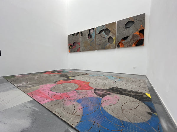 S/T. Tramas hojas suelo.