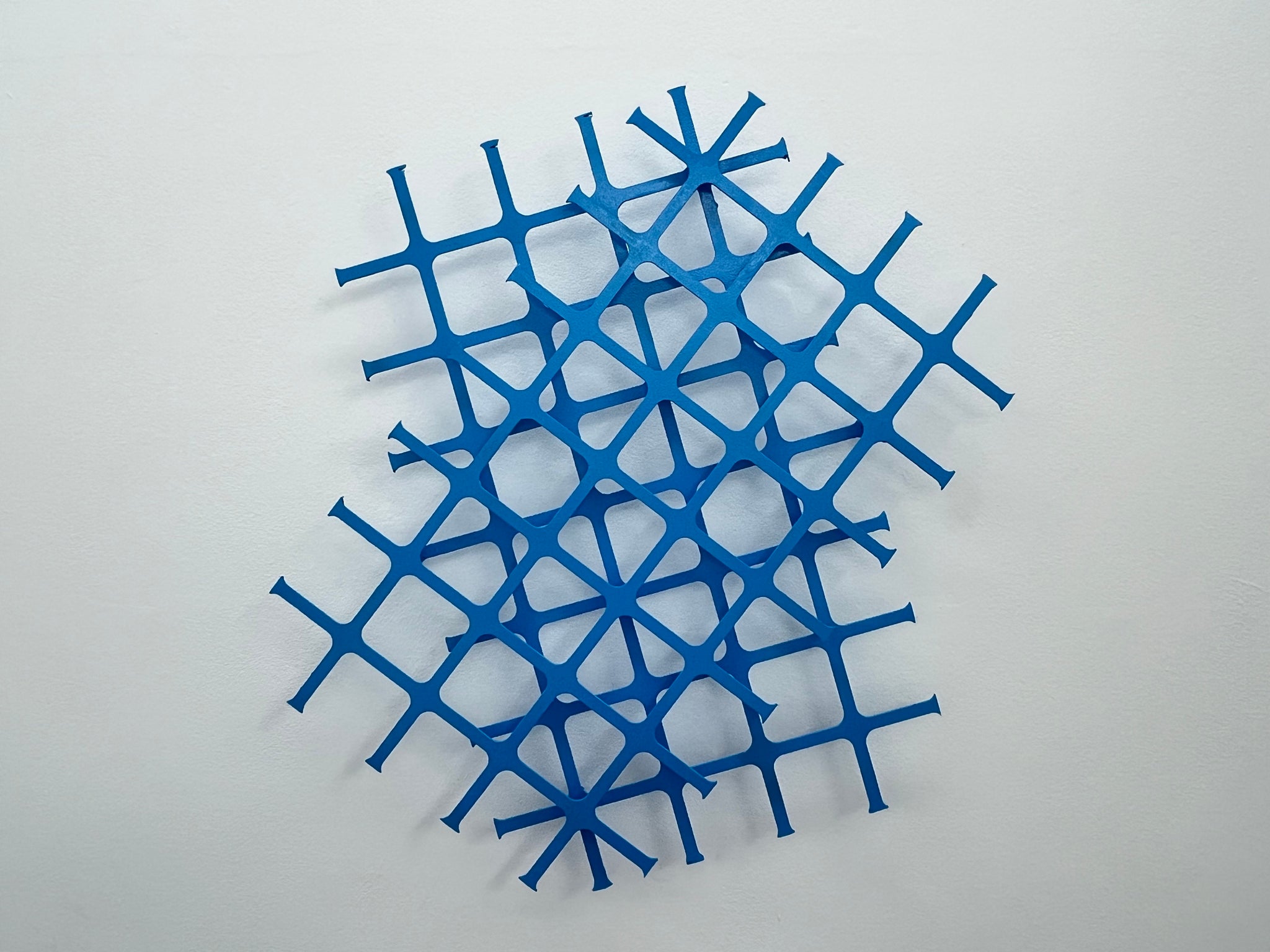 S/T. Trama cuadrada hierro doble azul