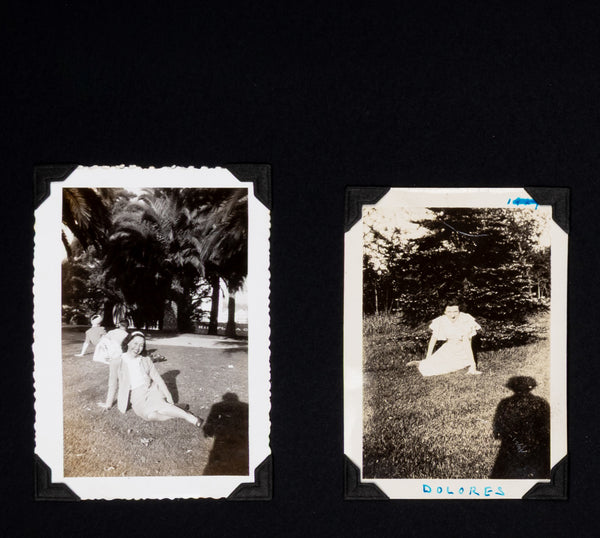 Mujeres posando (de la serie La Sombra del Fotógrafo)